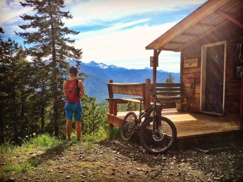 Rendezvous Hut on the Cub Trail.