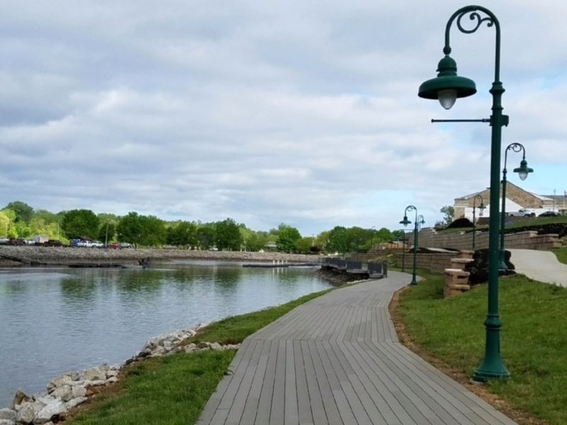 Osage Trail overlooking Drake Harbor and Steamboat Landing