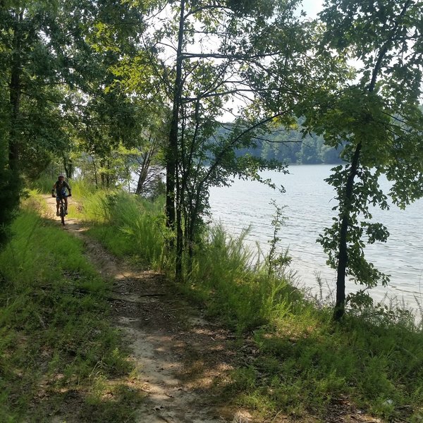 Many scenic views of Kentucky Lake