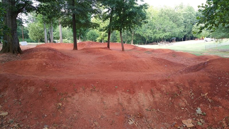 Pump track