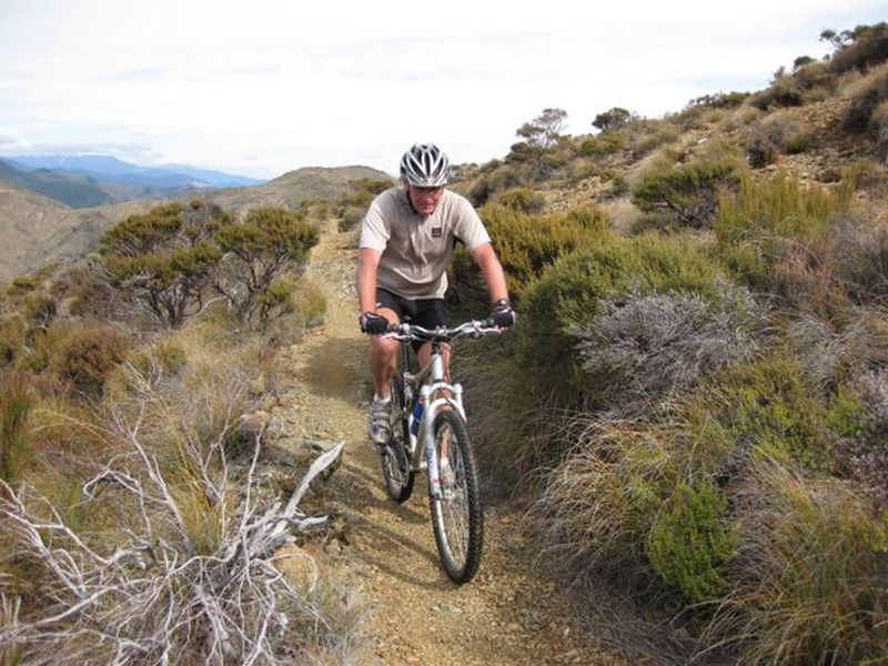 Approaching Coppermine Saddle