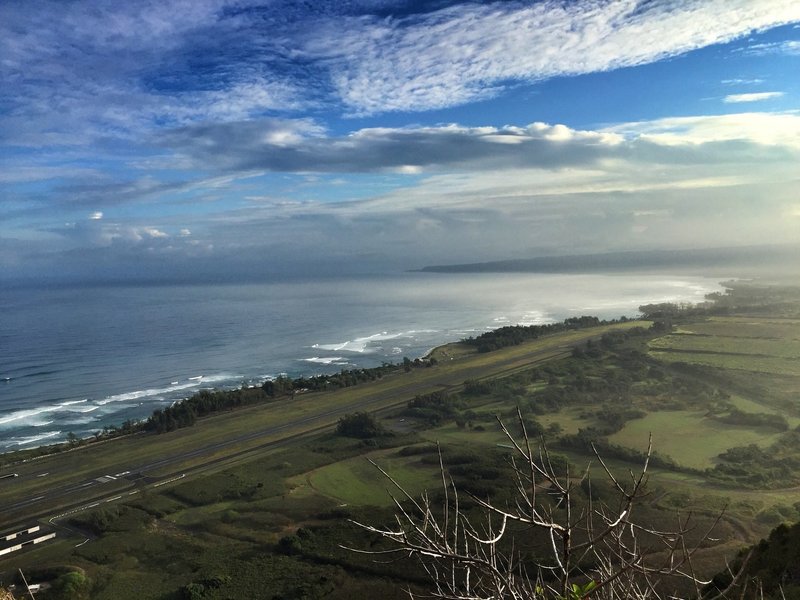 The Kealia Trail is definitely not short on coastal views. Dillingham Air Field can be seen to the northeast from the trail.