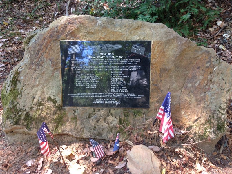 Memorial plaque for airplane "resolution" crash