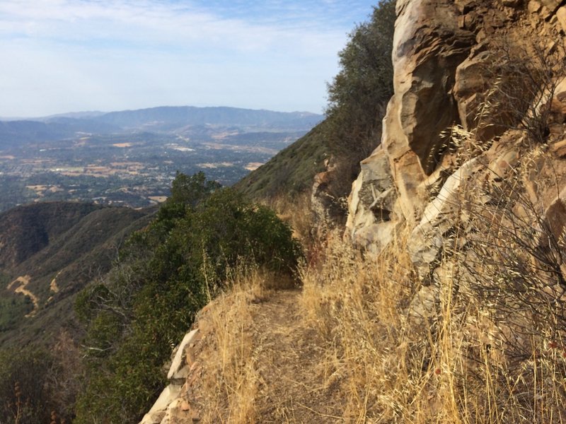 Pratt Trail coming down, gets a bit narrow and rocky through here. Super technical and super fun.