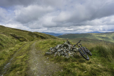 This pile of rocks signals that the Glen Finglas climb is over and you'll have a commanding view of Loch Lemond & Trossachs National Park.