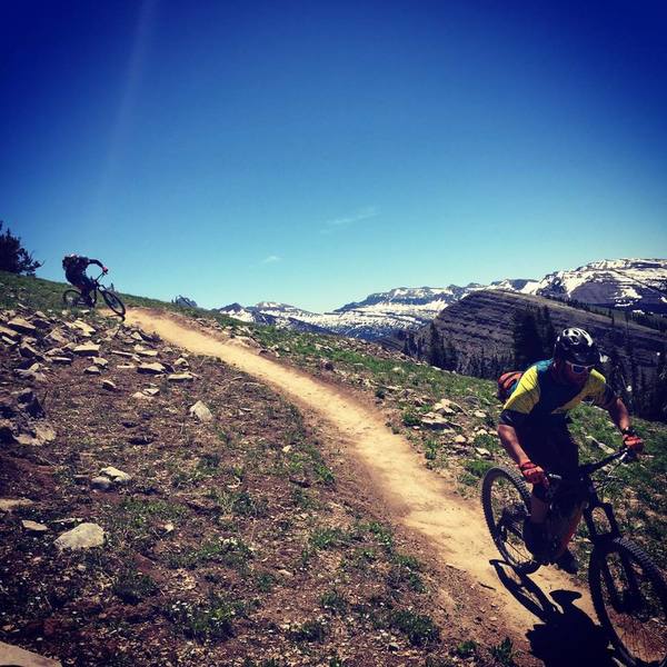 Grand Traverse, Grand Targhee. Photo: Ride The Tetons. Riders: Collin Wheeler & Christian Jackson