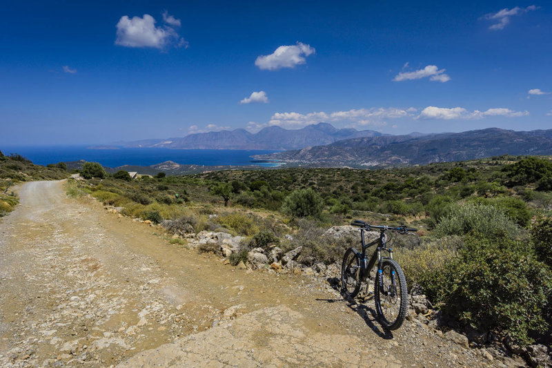 Ride from the mountains to the sea