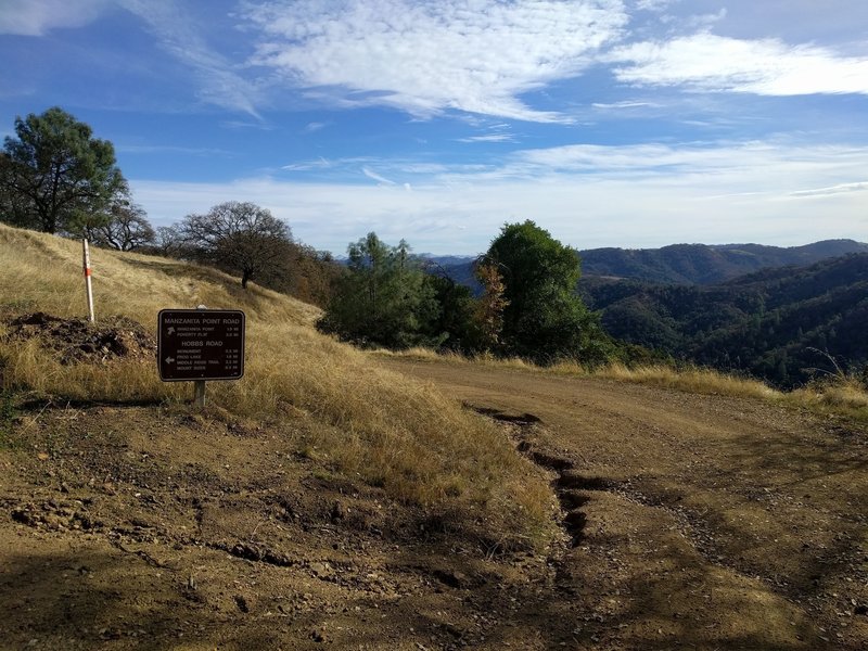 This will be one of the first forks you reach, and it is a bit confusing, I went up towards middle ridge, and you should go right towards frog trail.