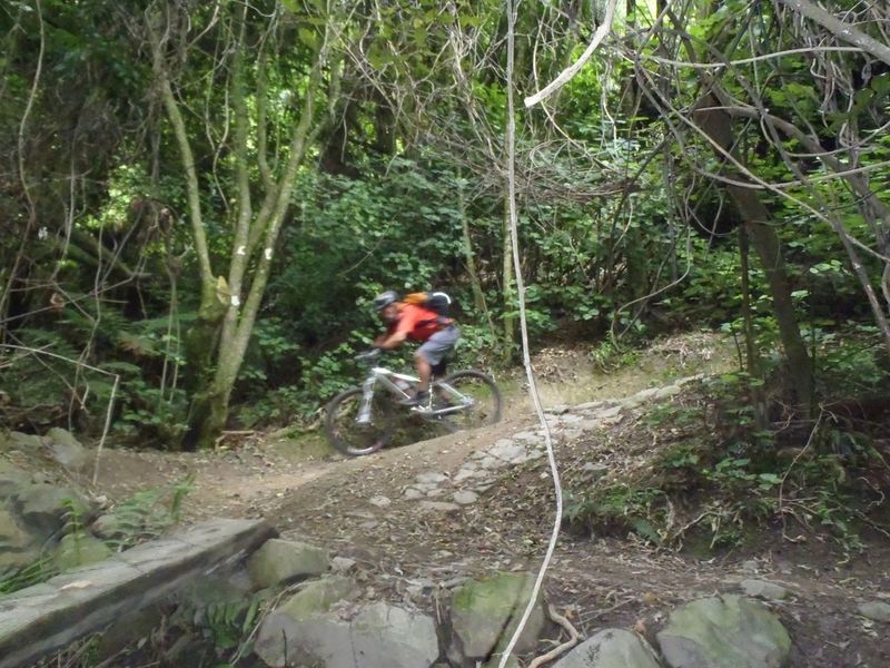 Switchback in Lodestone Gully