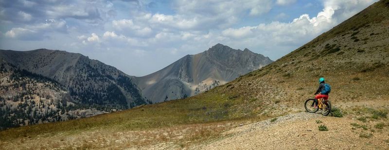 On the shoulder of Rust Peak dropping into the top of South Fork Meadow Canyon