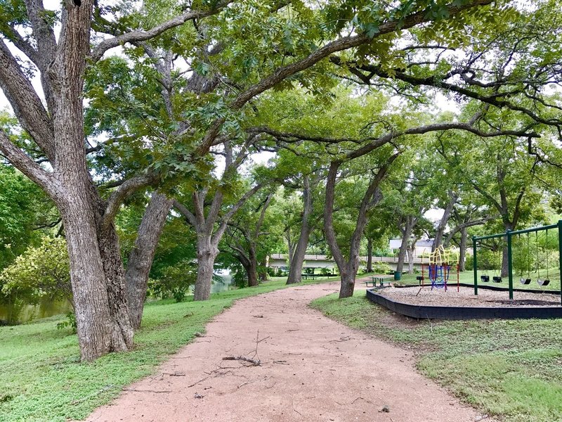 This is a wide easy trail with adjacent playgrounds.