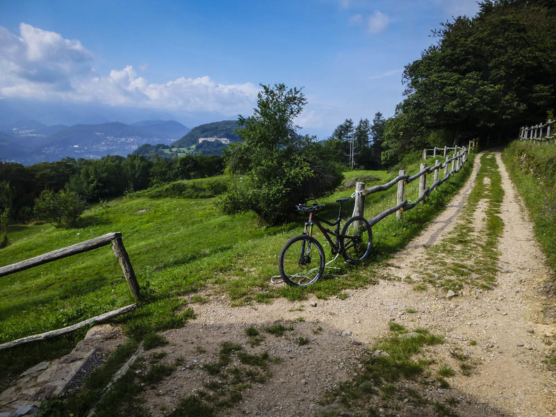 Peaceful doubletrack near Alpe Vicania