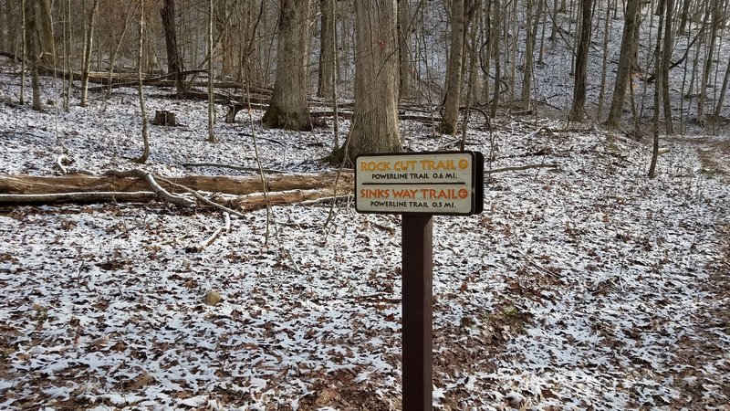 Junction of Sinks Way and Rock Cut Trails.