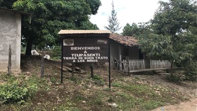 Llegando a Teupasenti.