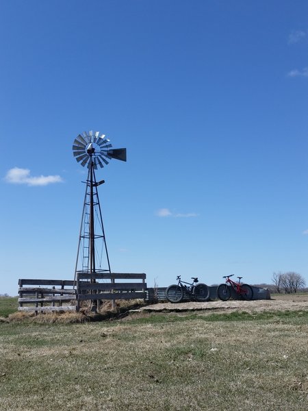 This old water station makes for a nice pit stop on the south side of the trail.