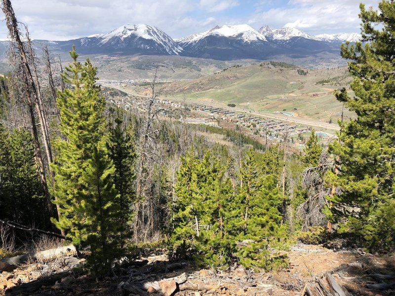 North aspect overlooking Dillon Valley on Chaco's TenFoot Loop