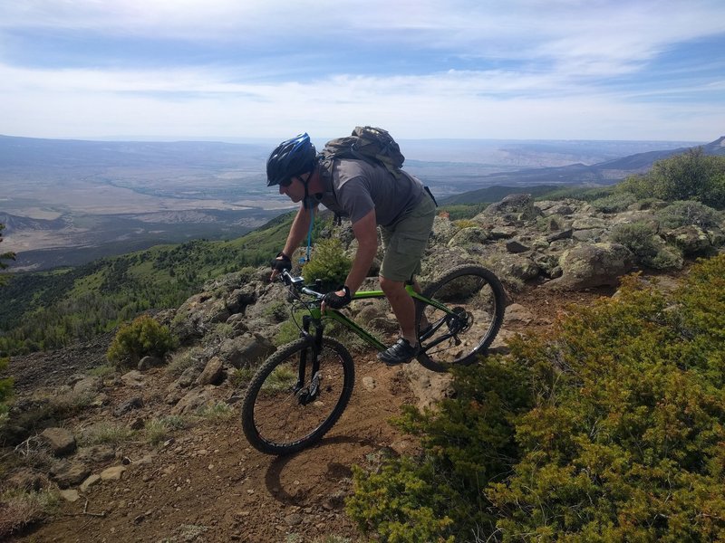 Flowing Park Loop offers non-stop scenery and a few rocks!