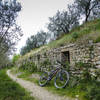 Part of the trail parallels the Acquadotto Romano (Roman Aqueduct)