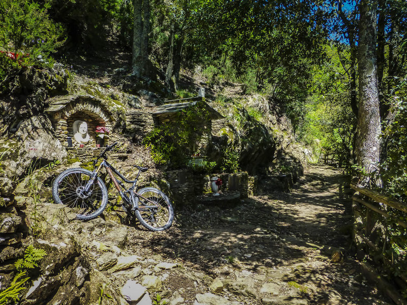 One of many memorials to WWII partisans along this trail