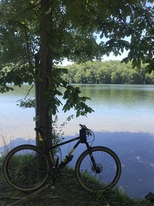 Lot of chances to stop and take in the view next to the water.