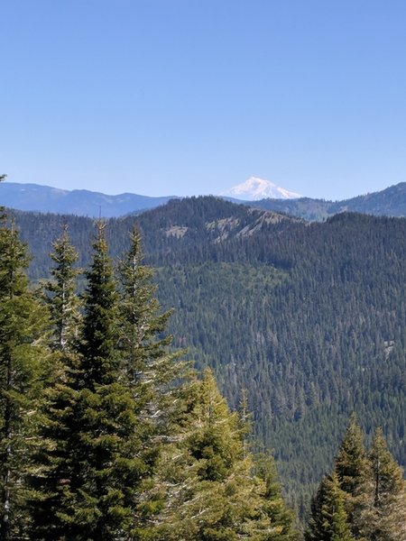Zoomed in view of Mount Shasta from the trail to the Bigelow overlook.