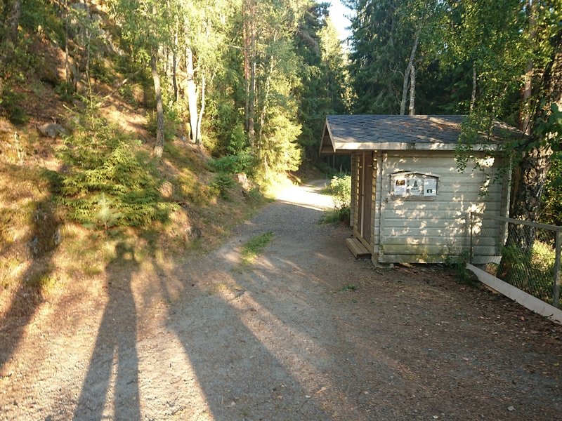 Looking back near the mine.