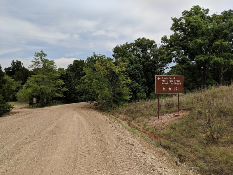 The south trailhead is close to boat ramp at Arbuckle Lake.