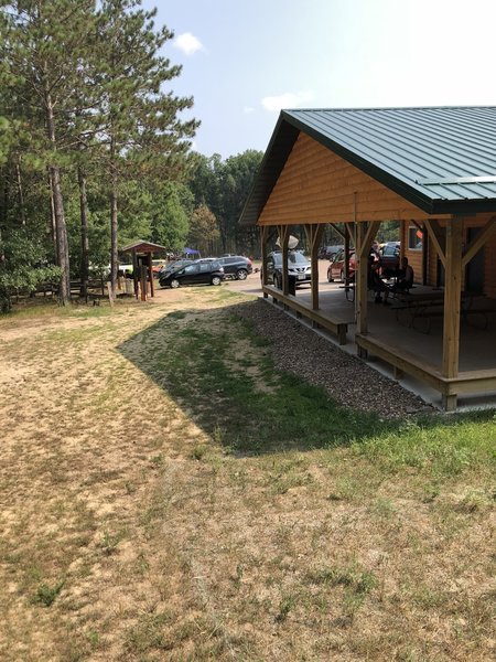 snapshot of lodge and trailhead area