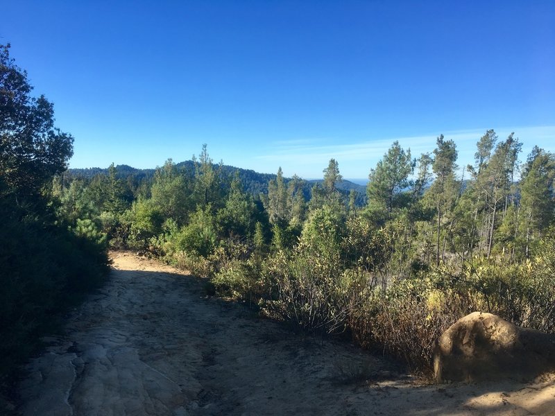 Rocky descent down Middle Ridge Road