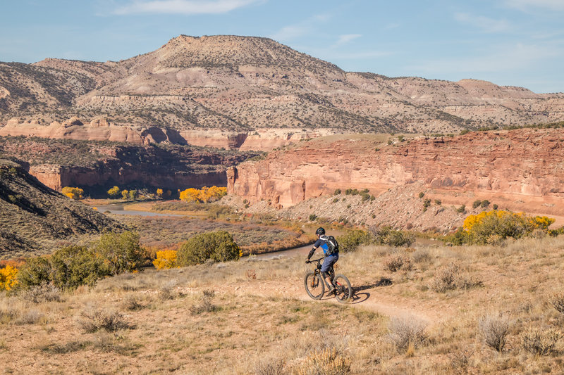 New views around every corner on Rustler's Loop