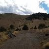 A rocky descent at Nicomodes Gulch