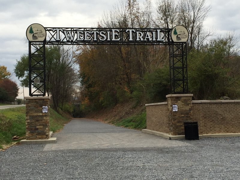 Tweetsie Trailhead Sign.