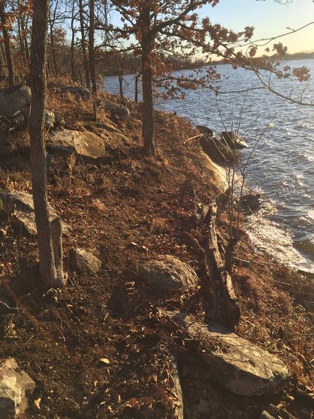 This is an optional line off of Cloab along the shoreline.  A little more technical than Cloab with beautiful views of the lake