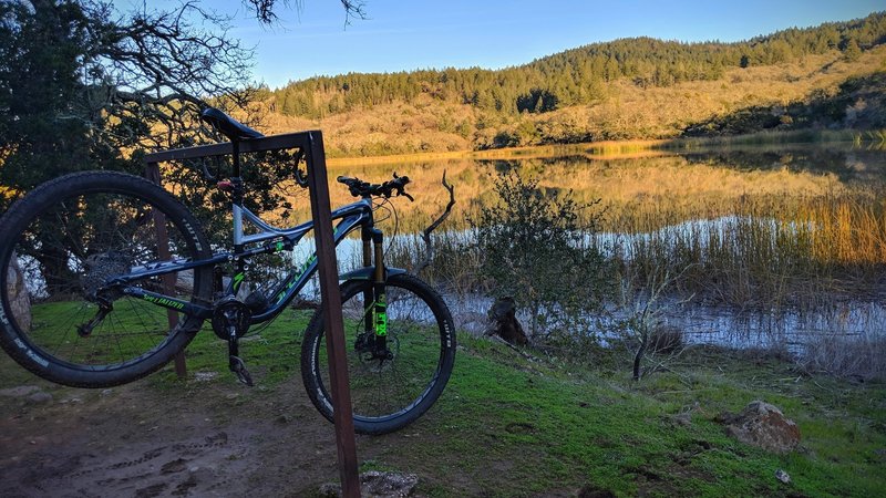 Rest at Lake Ilsanjo between Canyon Trail and Rough Go Trail