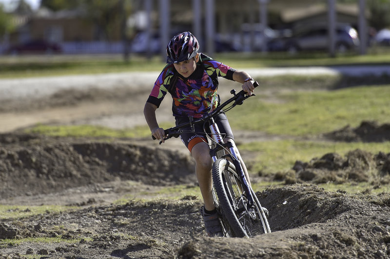 Carving berms, surfing dirt!