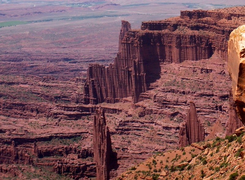 Castle Valley from Top of the World ledge