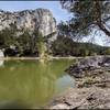 Le lac du Peiroou à Saint Remy de Provence dit : Le barrage