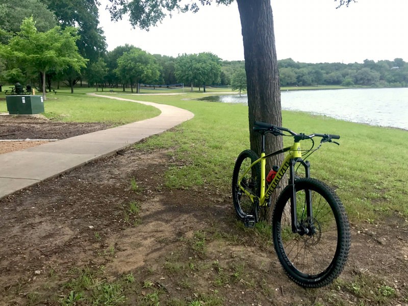 Lower Lake Loop Trail