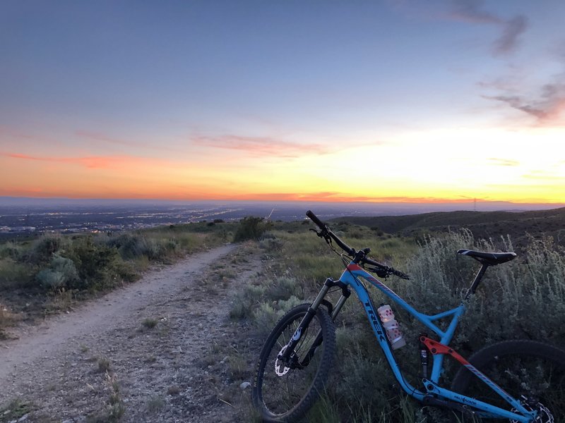 3 Bears descent at dusk