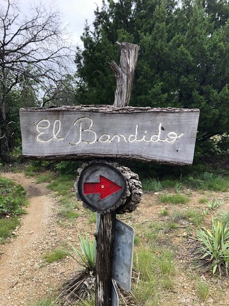 Marker for beginning of El Bandido Trail.