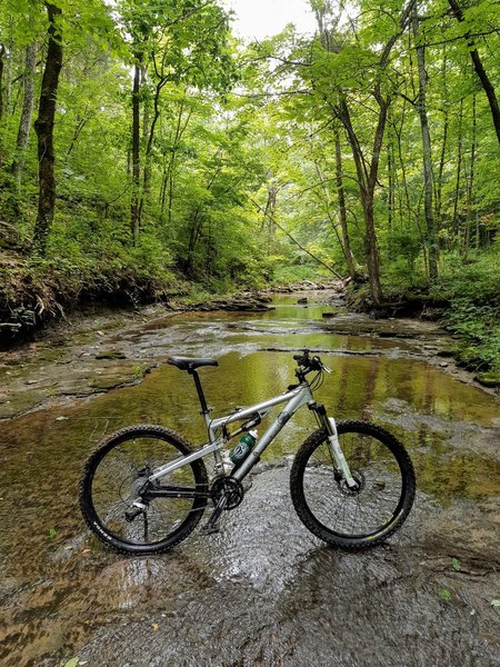 The creek bed on West Slicks makes for a great photoshoot location!