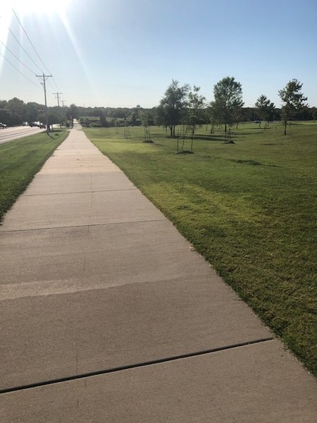Traveling West on Meadowlark Path near Country Club