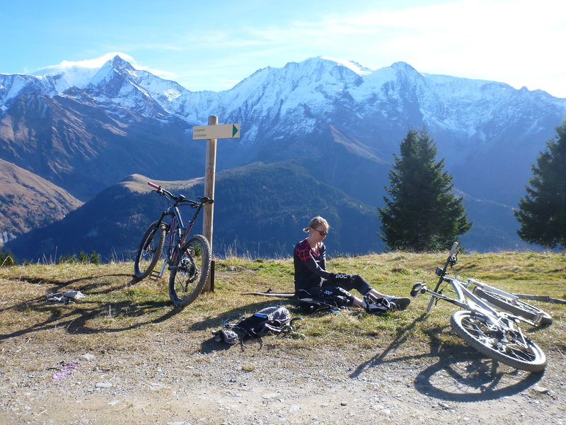 Trail junction at the chalet of Porcherey, with Mt Blanc in the background.