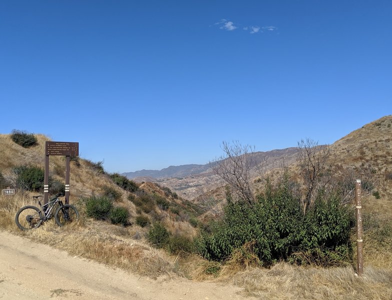 Doc Larsen TrailHead at Larsen Flat