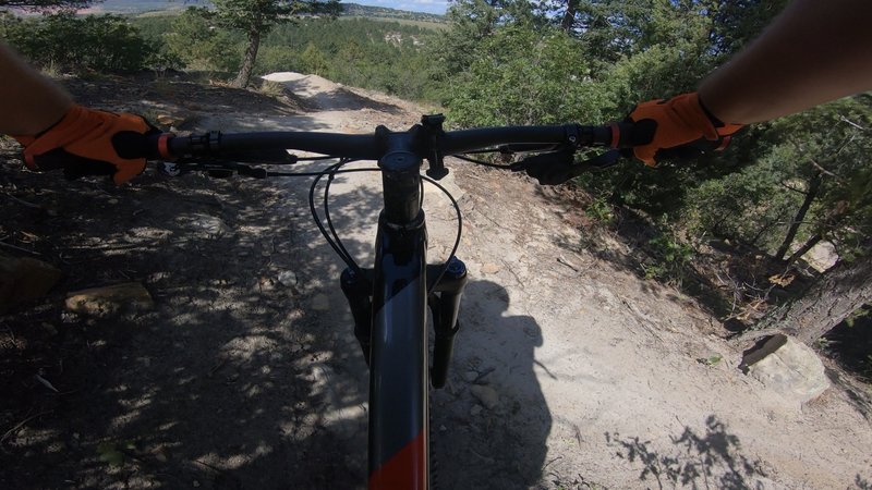 Some good rocky features, jumps, banks and drops. But just like typical Ute Valley watch out for sand.