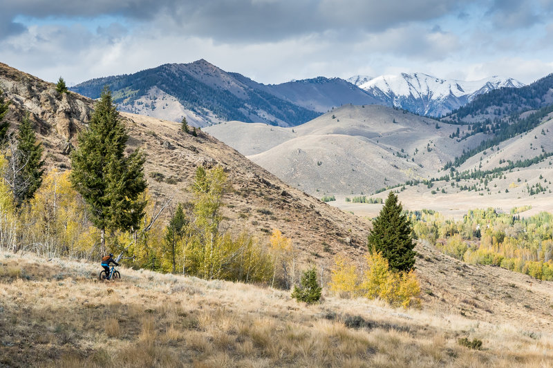 Harper's is a super fun trail, with amazing views across the valley