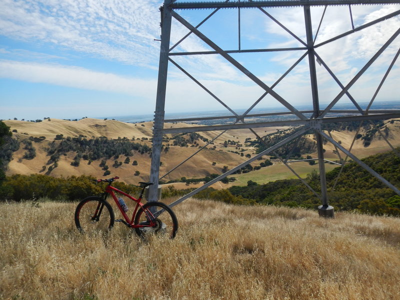 Upper oil canyon trail lookout.