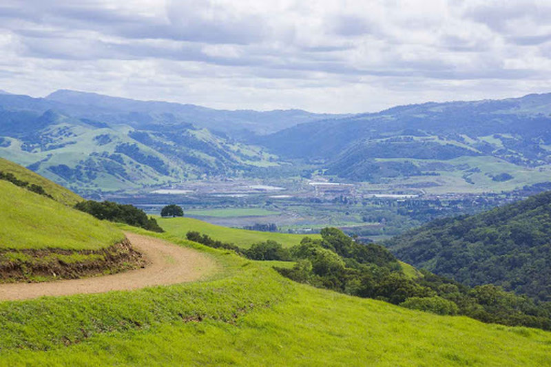 Ridge view on Pleasanton Ridge