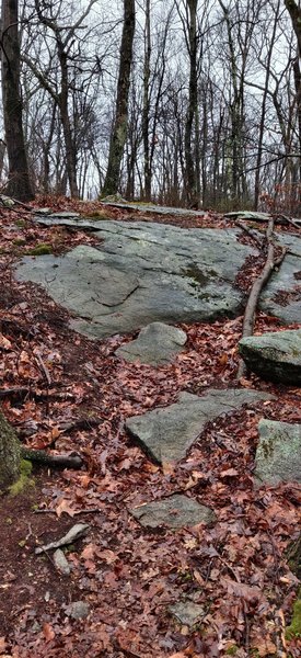 rock slab on yellow rd connector