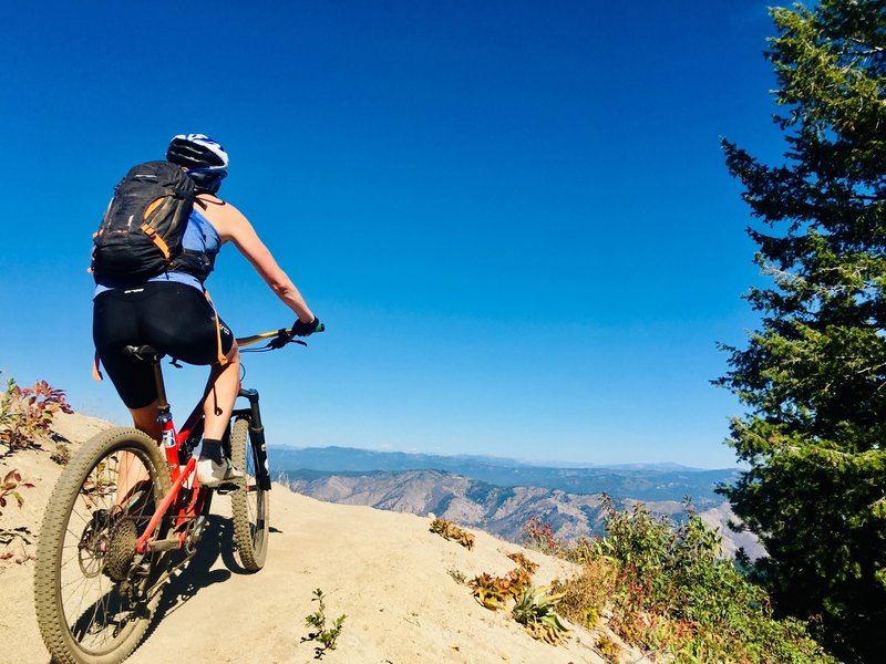 Cool sawtooth views in the distance!